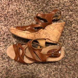 Leather Strap B.o.c Brown cork Wedges